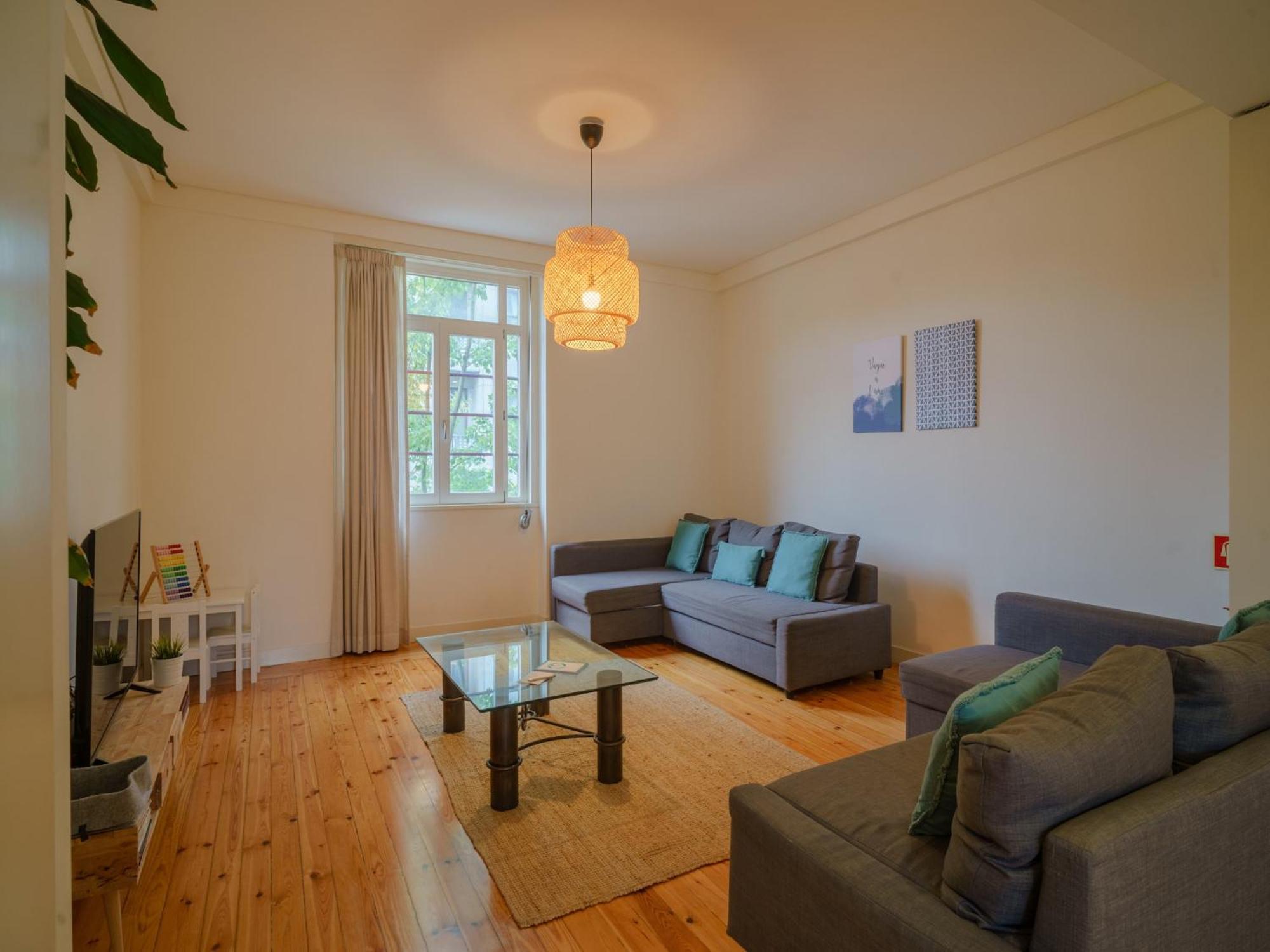 Apartment Spacious For 12 Guests