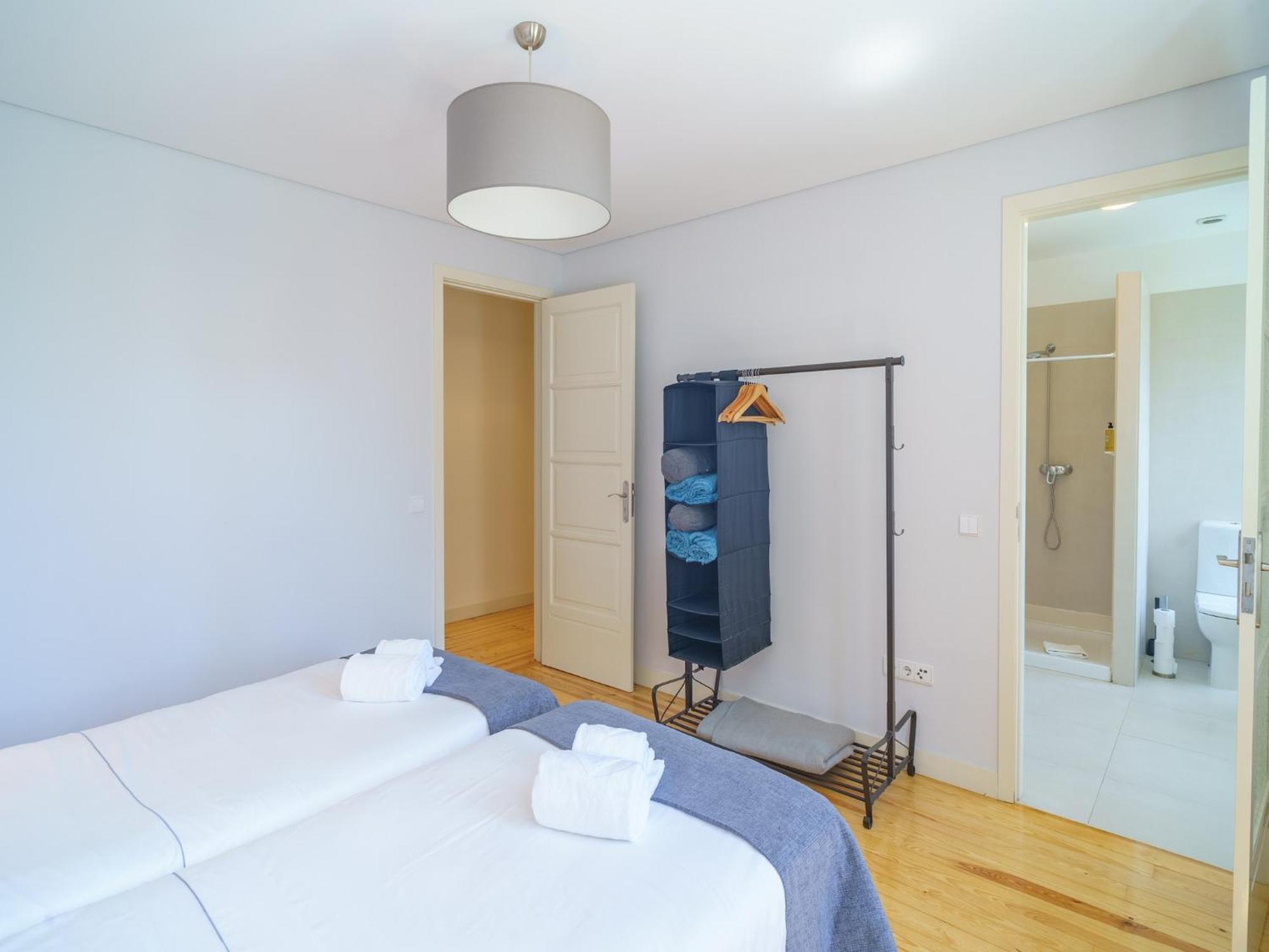 Spacious For 12 Guests
